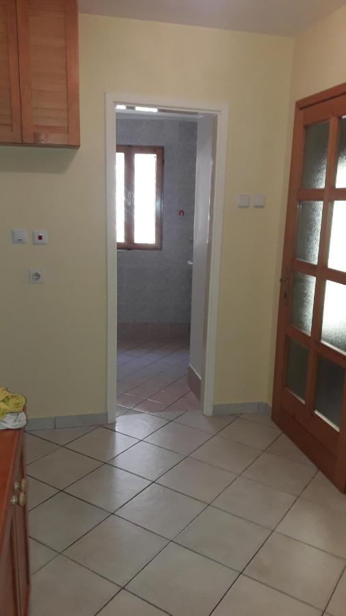 Apartman Dinka Башка Екстер'єр фото