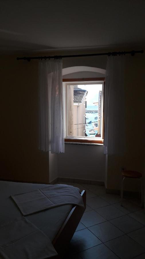 Apartman Dinka Башка Екстер'єр фото